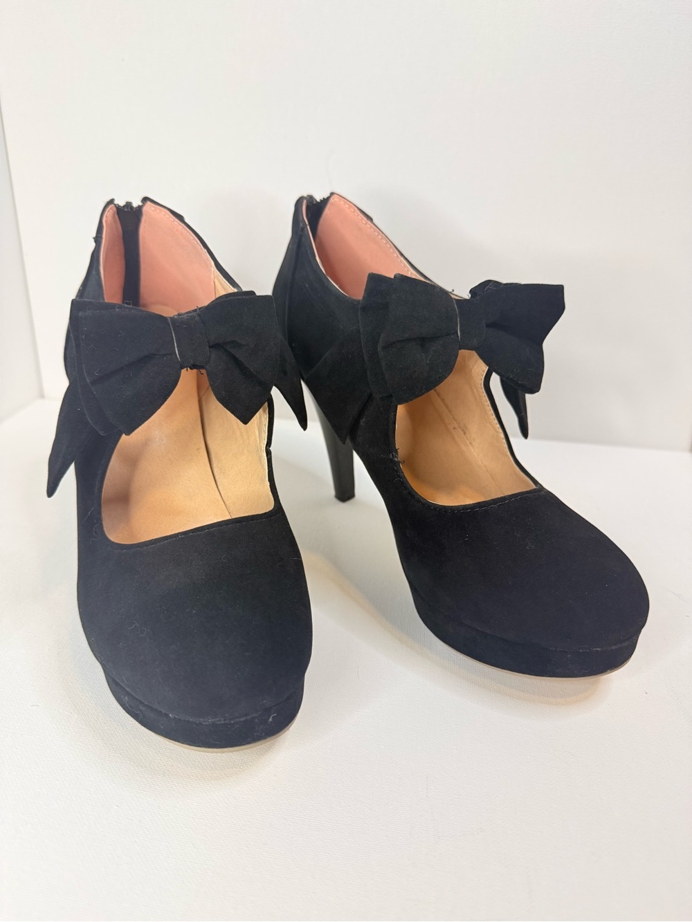 Black Bow Accent Mary Jane Heels - Women’s Size 42/11